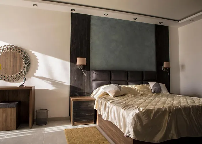 2 Bedroom Luxury Design Apartment Zabbar